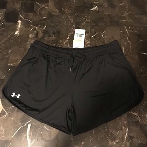 Under Armour Shorts - NWT womens Under Armour fitted compression shorts Under Armour Shorts - NWT womens Under Armour fitted compression shorts